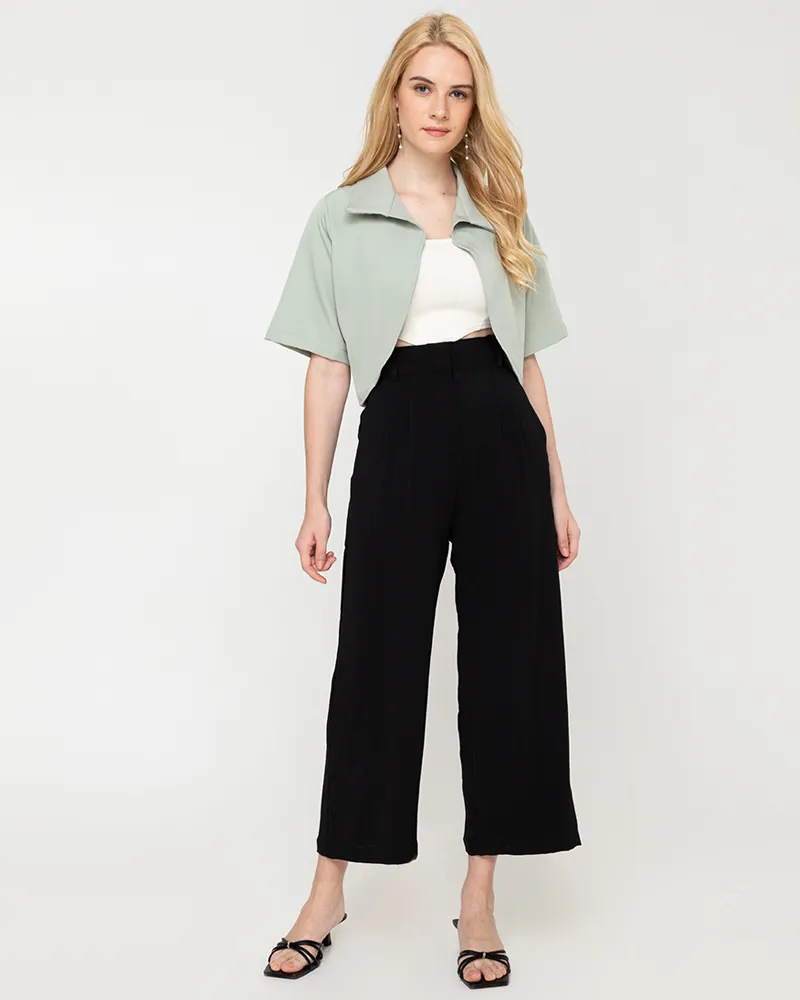 Irania Short Sleeve Cropped Coat